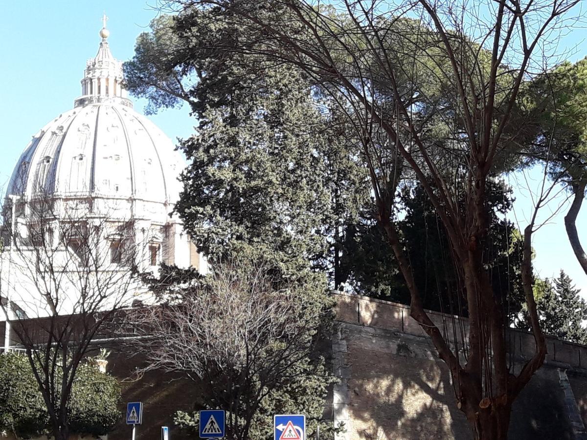 Готель San Pietro Leisure And Luxury Рим Екстер'єр фото